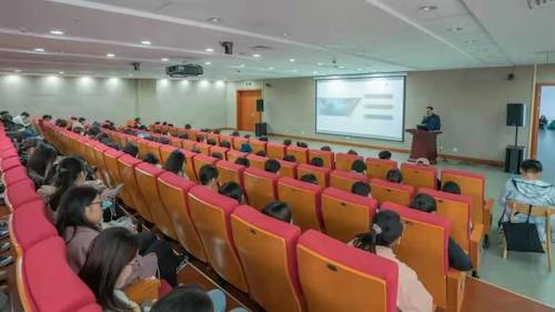 d2e30d48f9784cb78e5f64af6d771ab