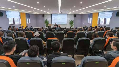 27b21a7bf2d06a75524b06989a6b68b