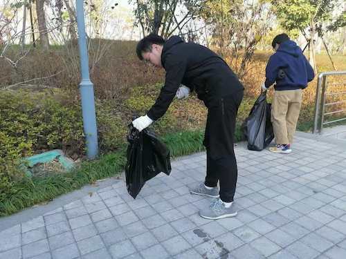 fd822f35769391b5e2f0251e695bf3f