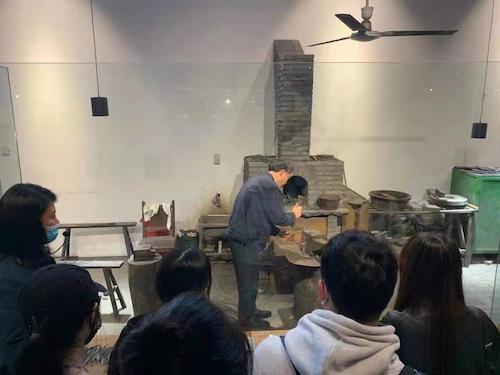 ccd68bfce90d289cbe349c543b7f1a4