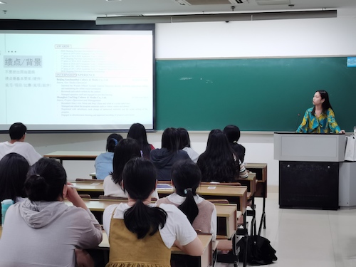 88cc6956447d4a15edfb8eb81810856